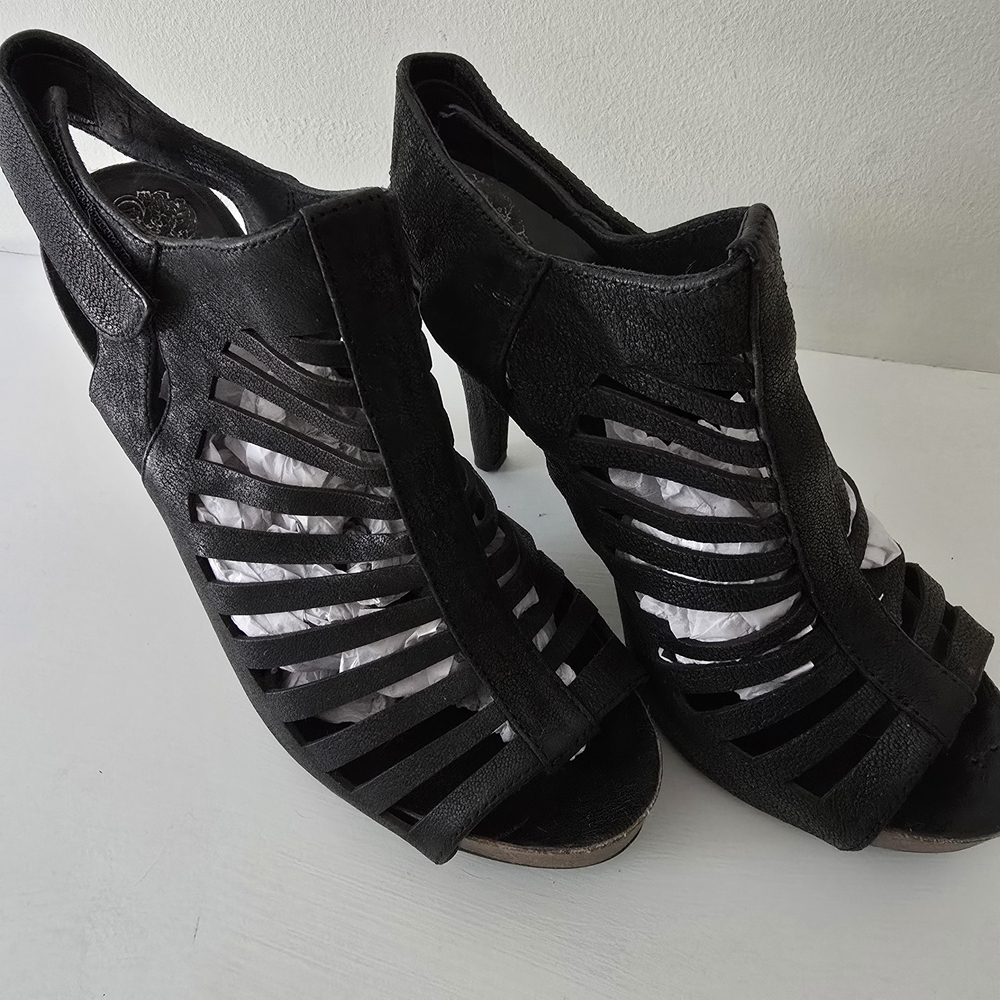 Vince Camuto Black Cutout Strappy Heels — Peep Toe Slingback W8/38